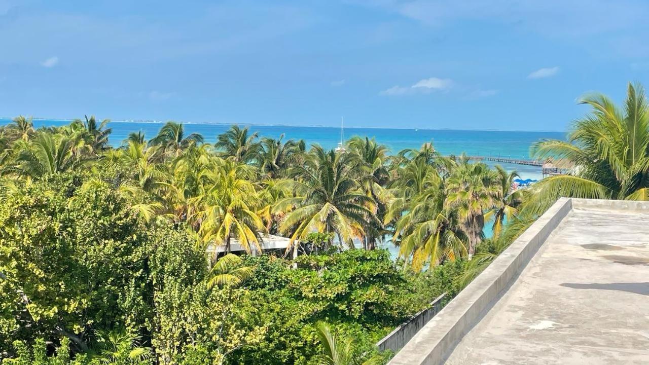 Hotel Playa La Media Luna Isla Mujeres Exterior foto